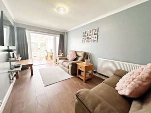 Lounge- click for photo gallery